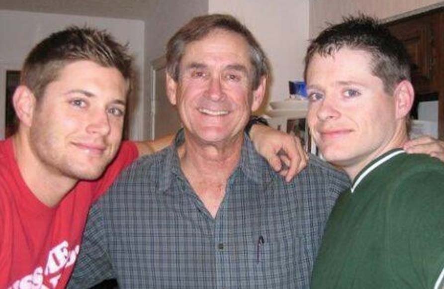 Joshua Ackles’ Early Life and Family