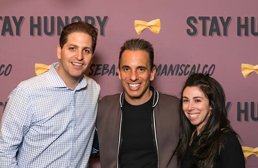 Erica Tracey Hirshfeld and Peter Schrager’s Marriage